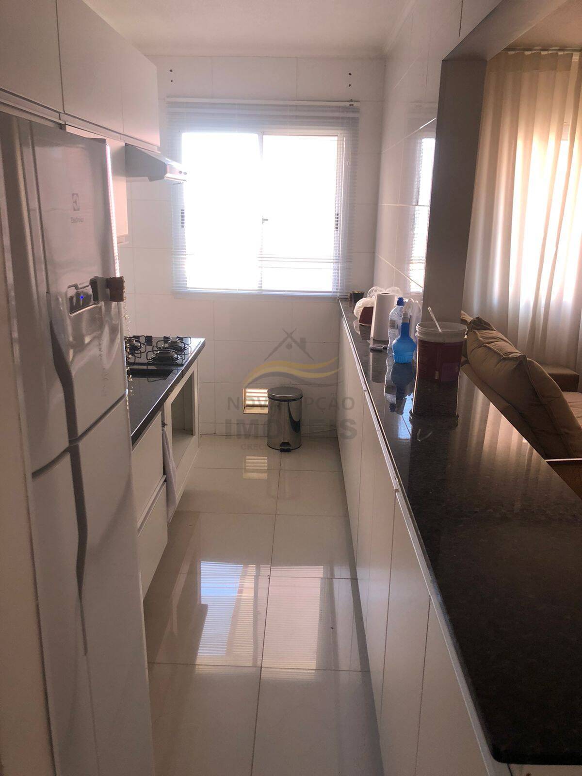 Apartamento à venda com 2 quartos, 49m² - Foto 5