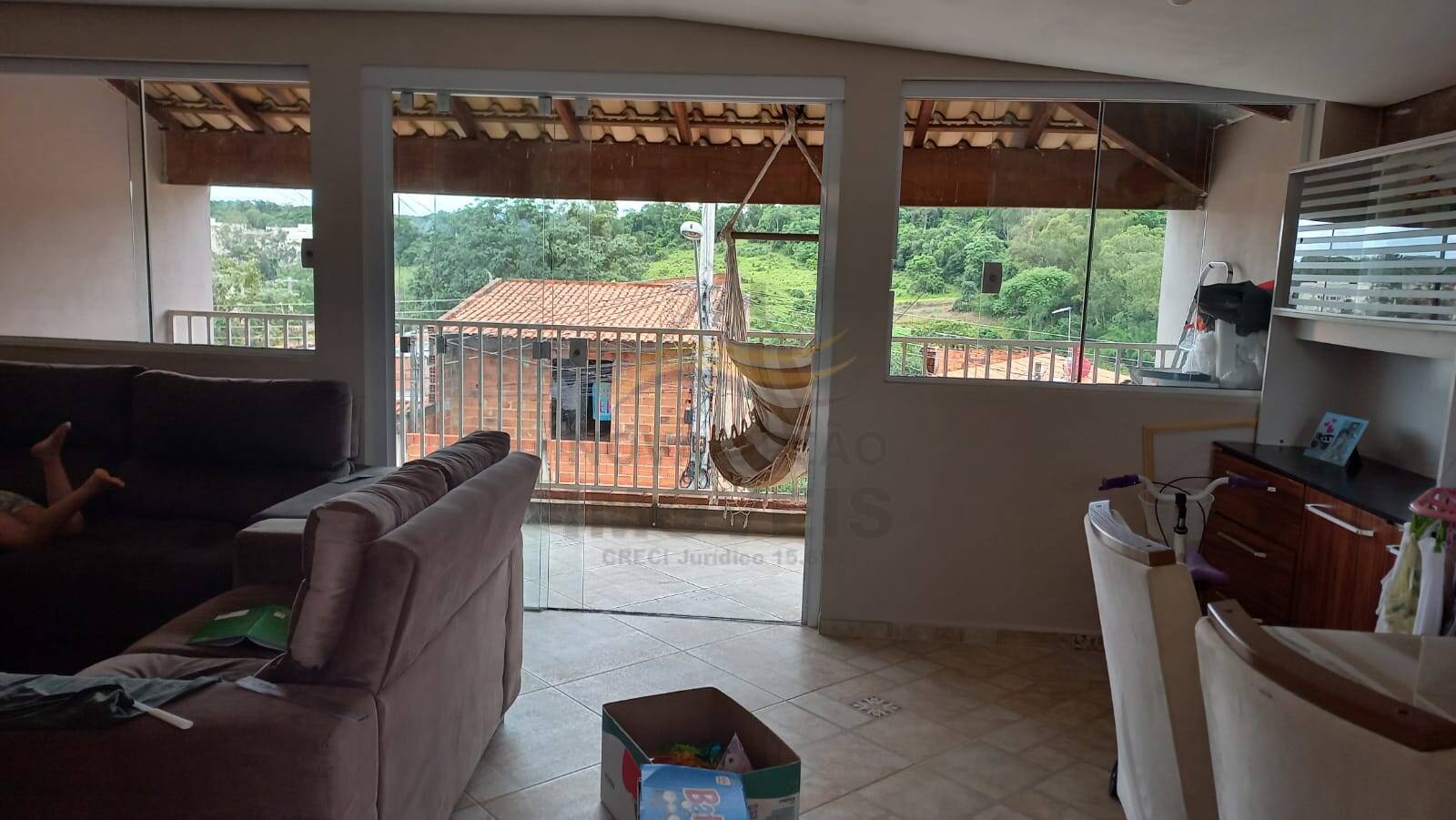 Casa à venda com 6 quartos, 246m² - Foto 37