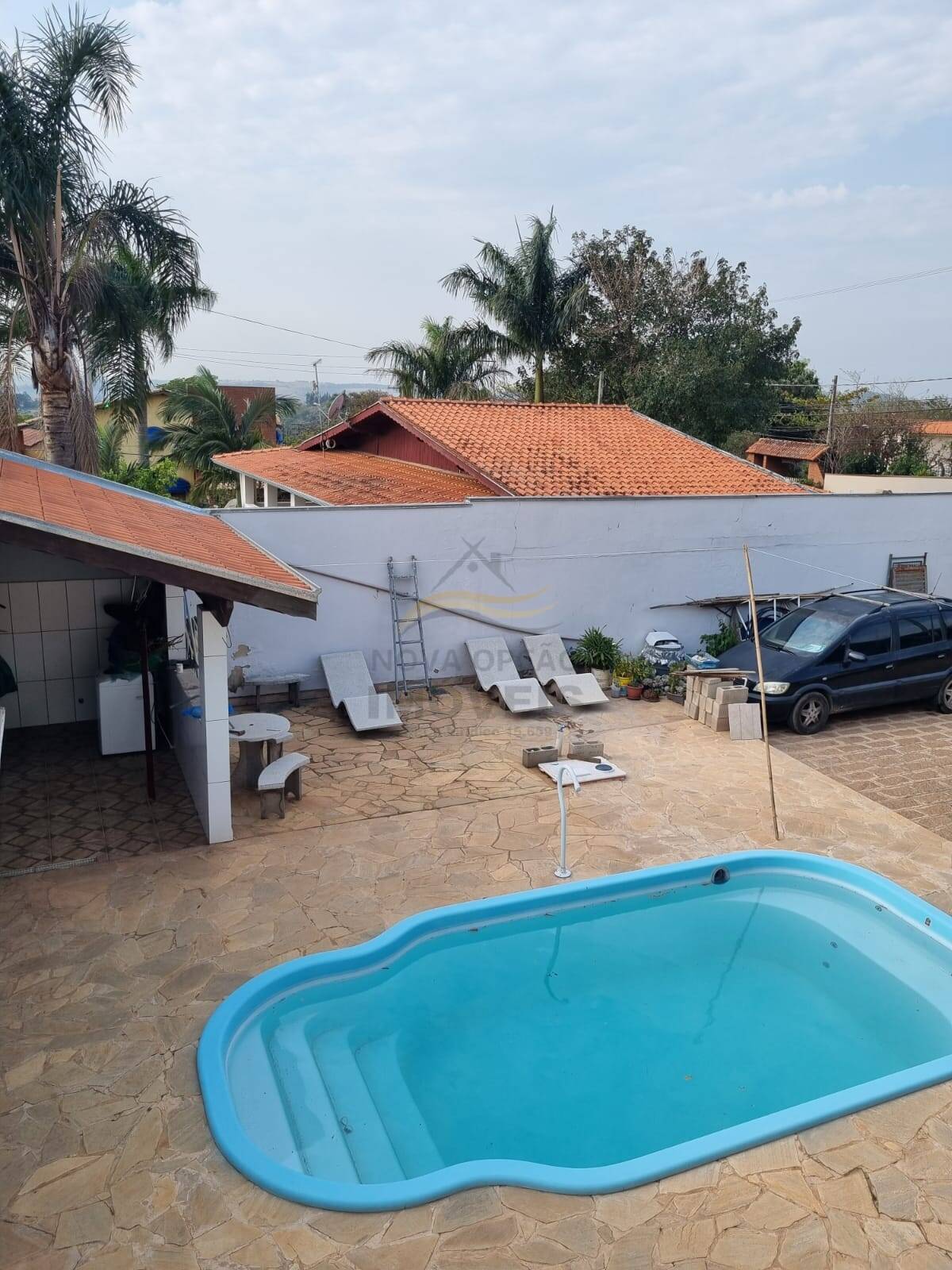 Fazenda à venda e aluguel com 5 quartos, 450m² - Foto 1