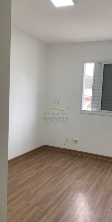 Apartamento à venda com 2 quartos, 76m² - Foto 17