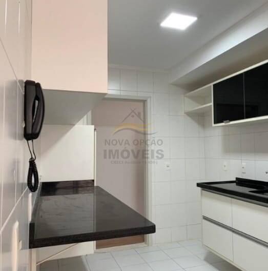 Apartamento à venda com 2 quartos, 76m² - Foto 4