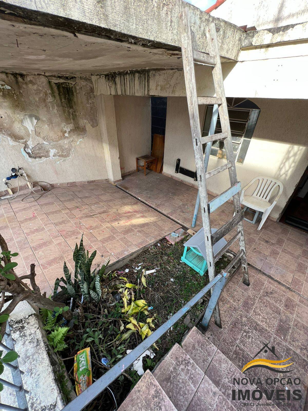 Casa à venda com 3 quartos, 91m² - Foto 5