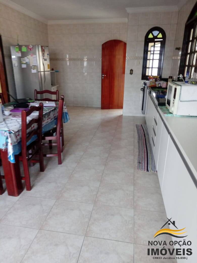 Casa à venda com 4 quartos - Foto 4