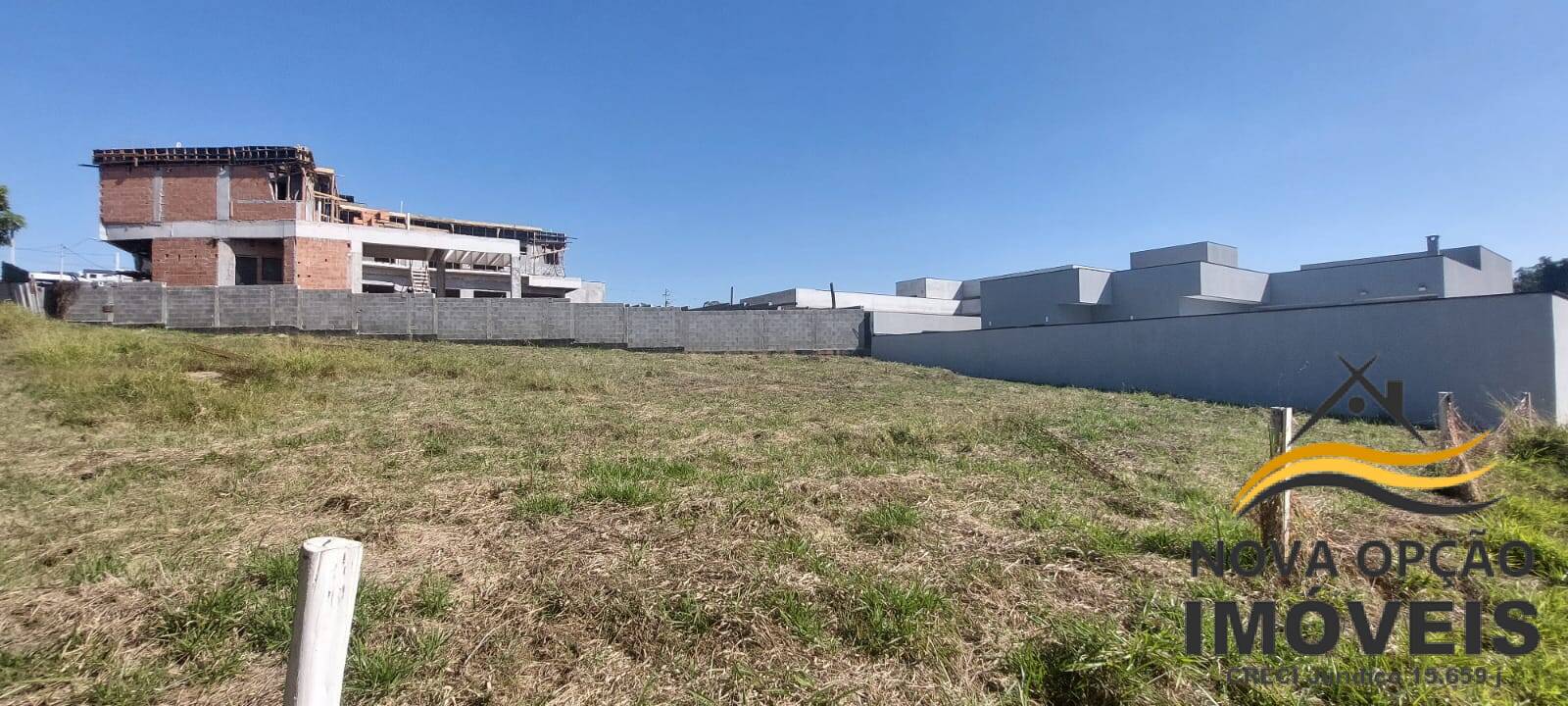 Terreno à venda, 1048m² - Foto 1