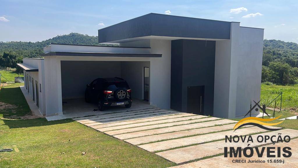 Casa à venda com 4 quartos, 315m² - Foto 2