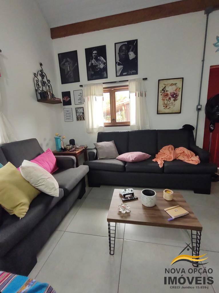 Casa à venda com 3 quartos, 268m² - Foto 6