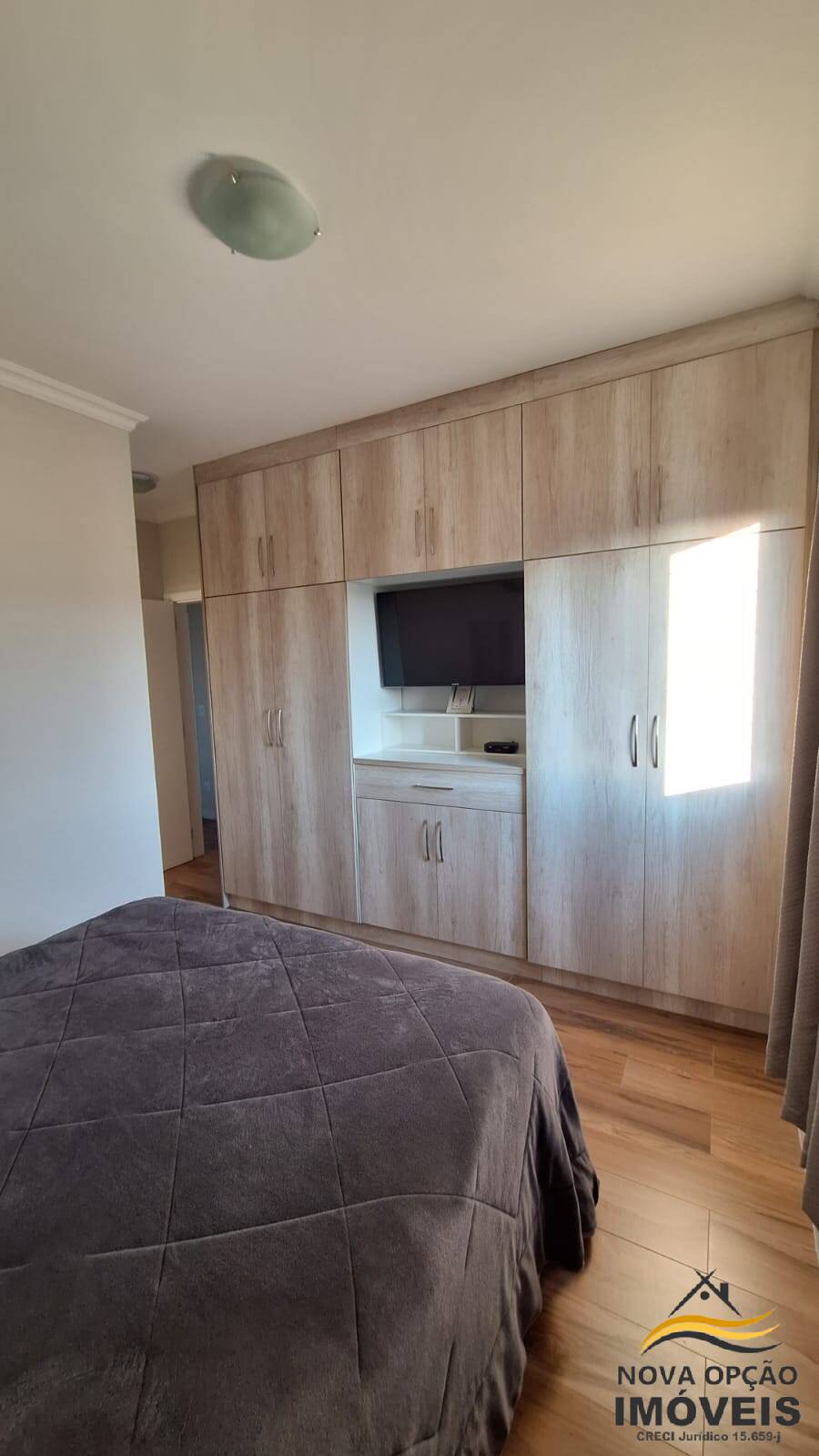 Apartamento à venda com 3 quartos, 94m² - Foto 4