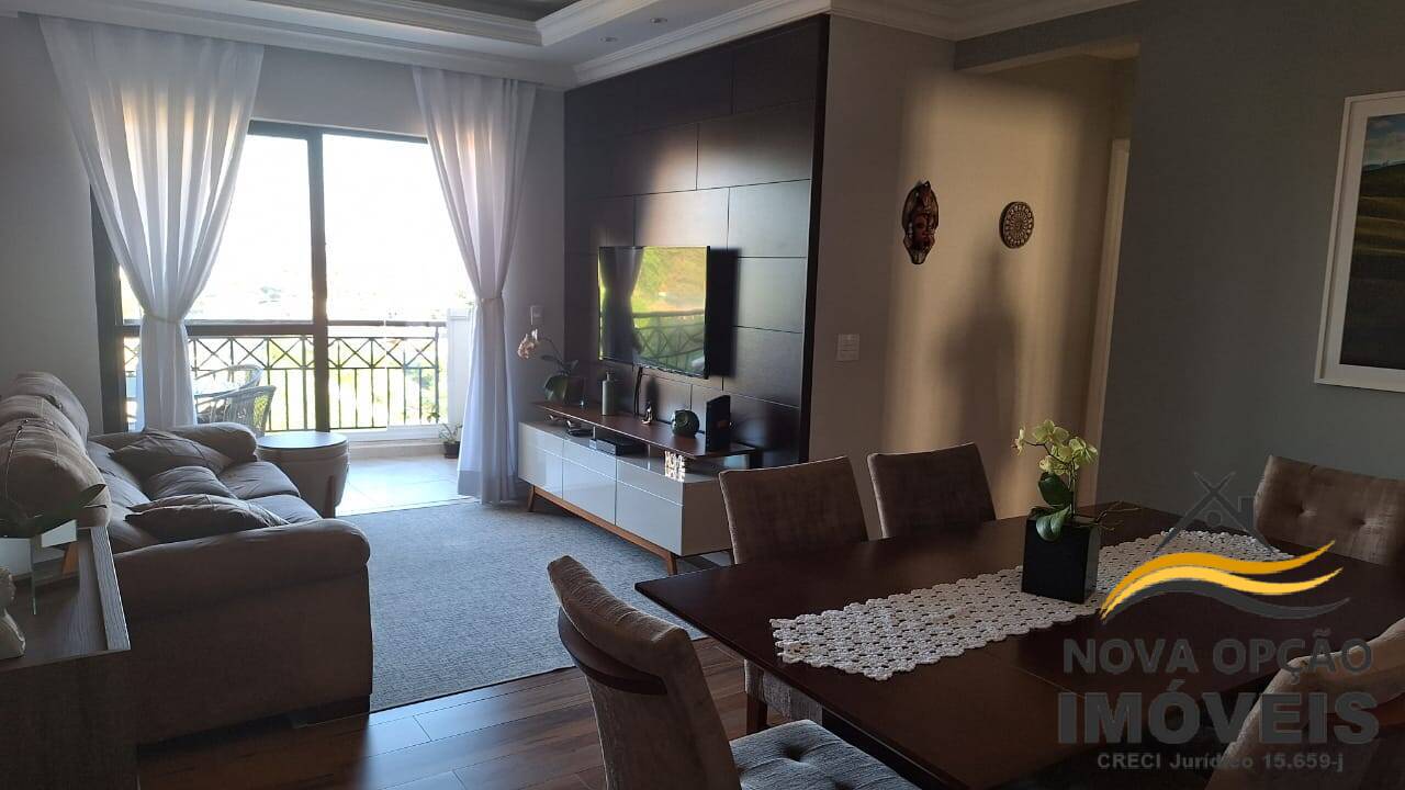 Apartamento à venda com 3 quartos, 94m² - Foto 1