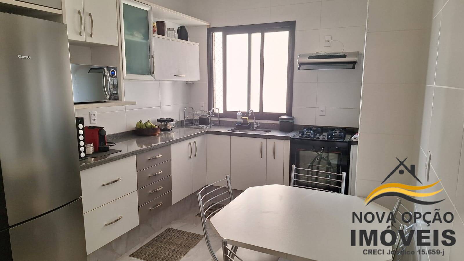 Apartamento à venda com 3 quartos, 94m² - Foto 19