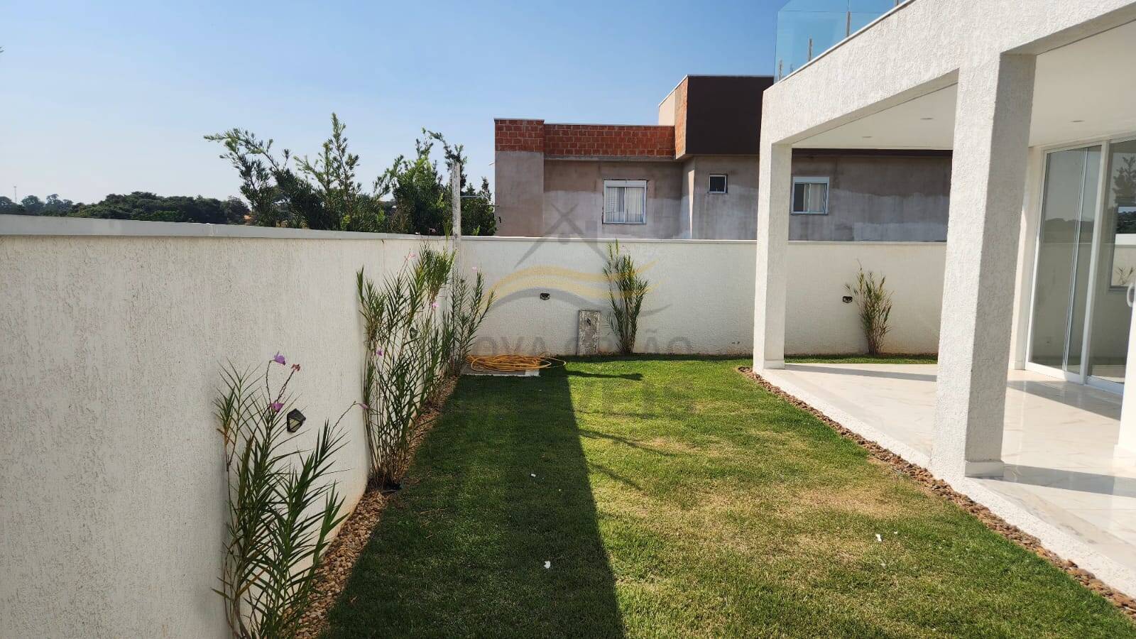 Casa à venda com 3 quartos, 201m² - Foto 10