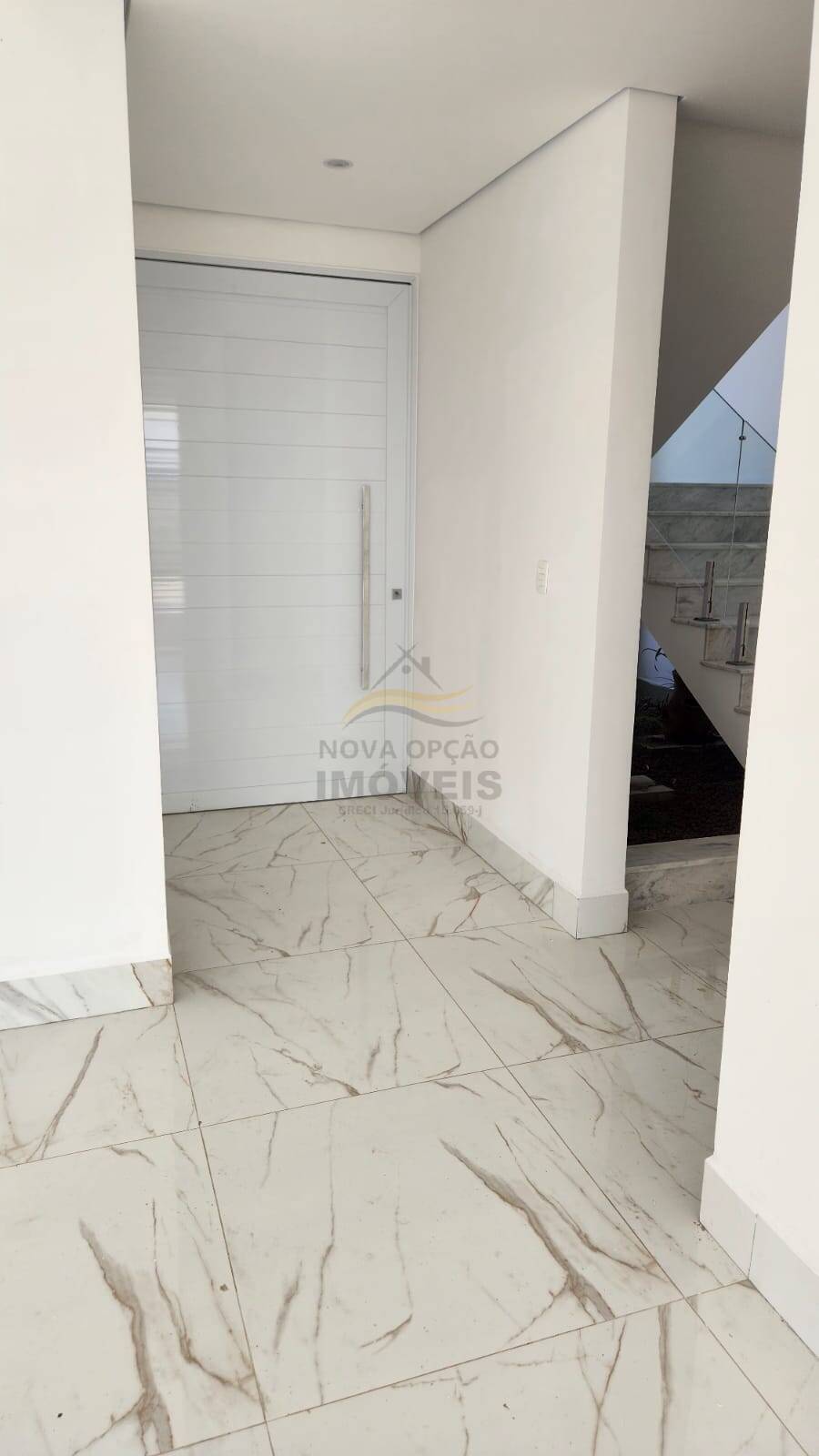 Casa à venda com 3 quartos, 201m² - Foto 11