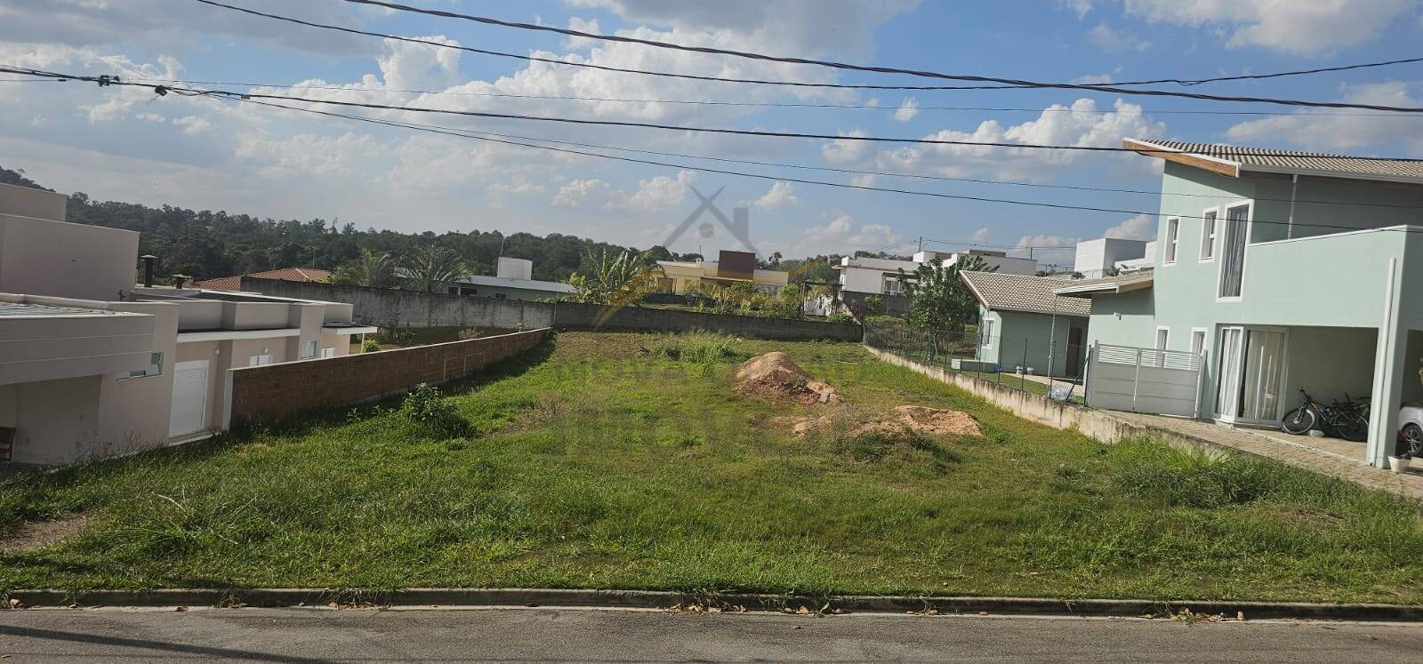 Terreno à venda, 1000m² - Foto 1