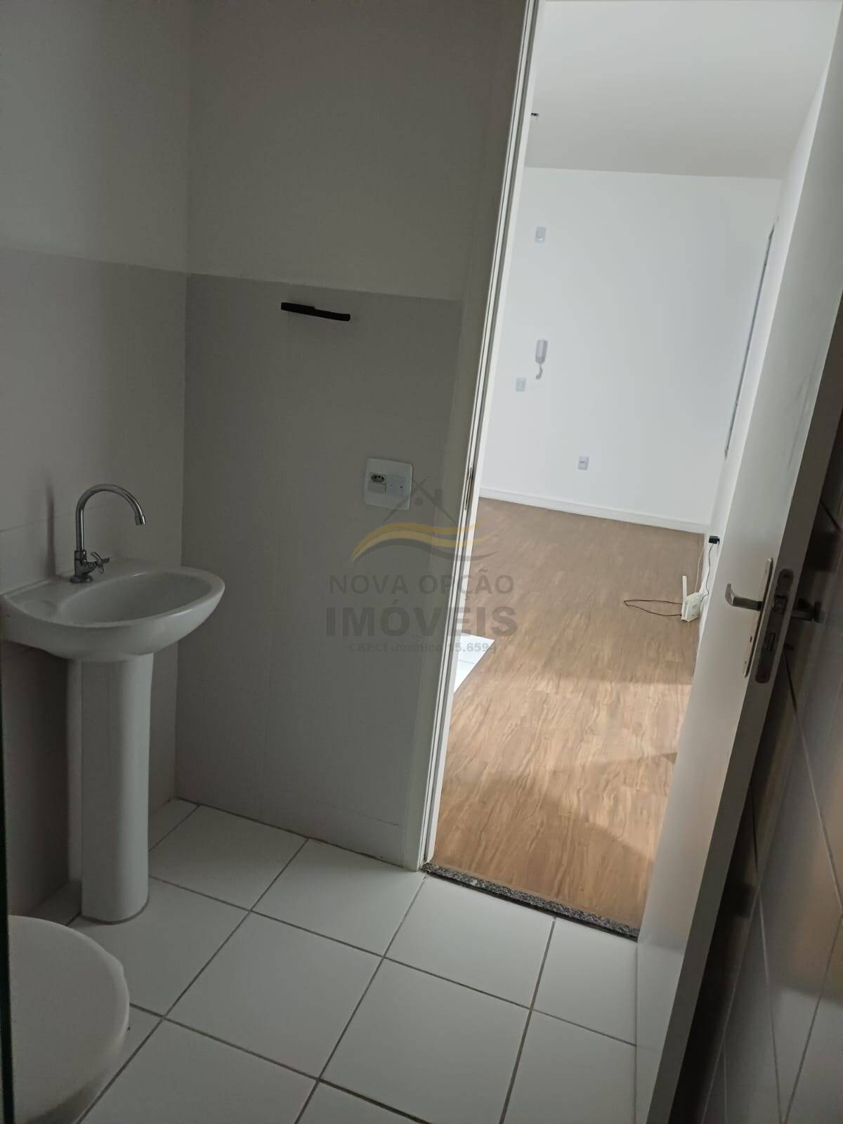 Casa à venda com 2 quartos, 45m² - Foto 10