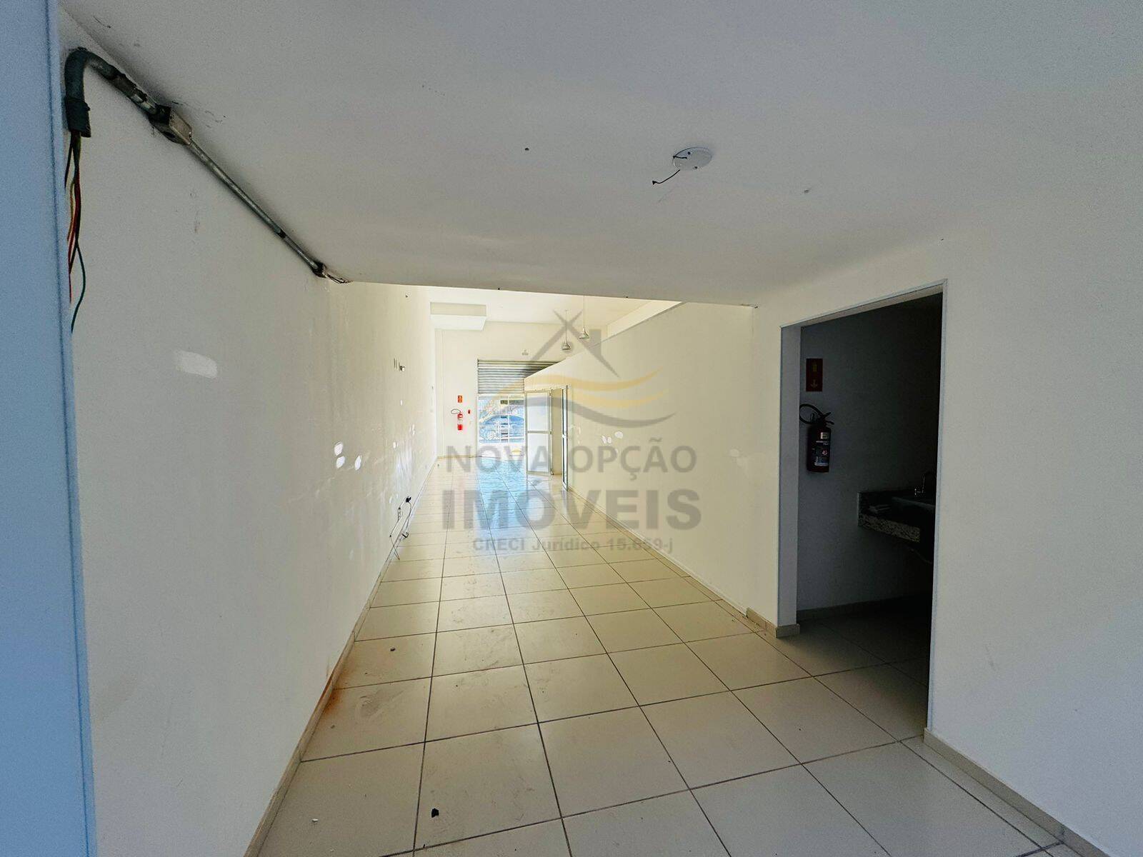 Loja-Salão para alugar, 98m² - Foto 3