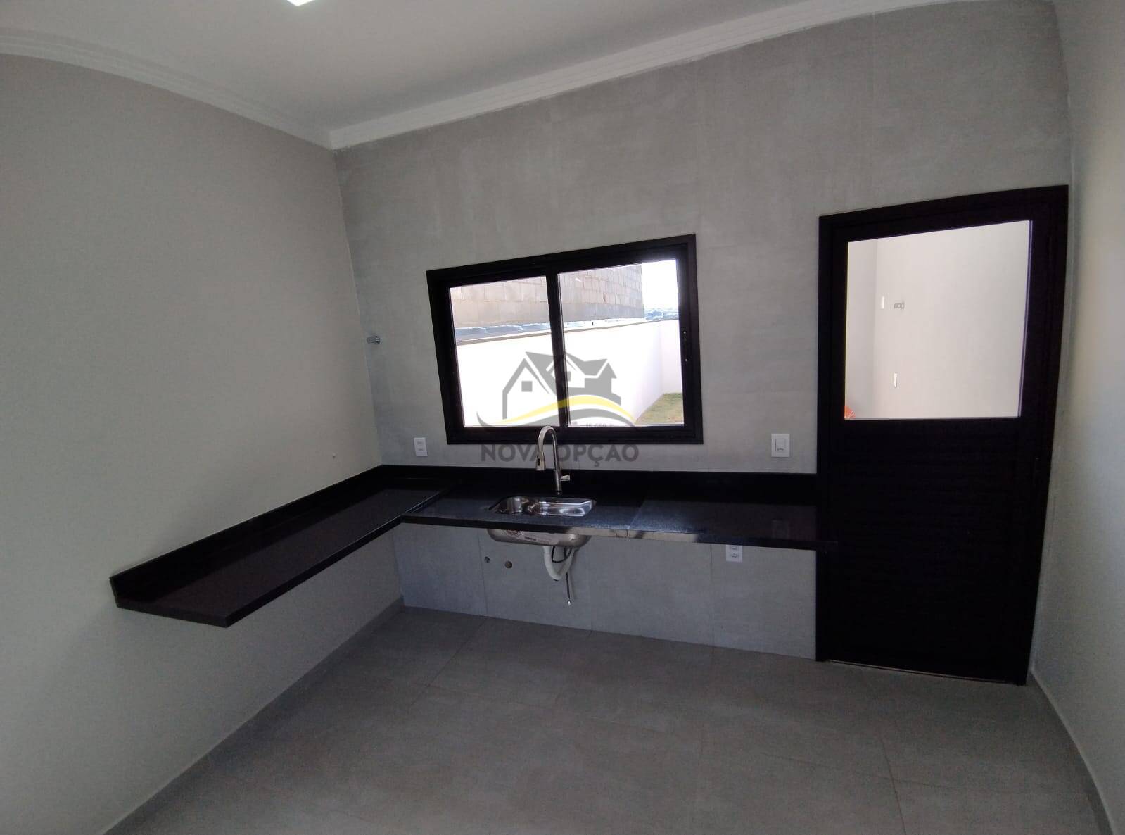 Casa à venda com 3 quartos, 89m² - Foto 6