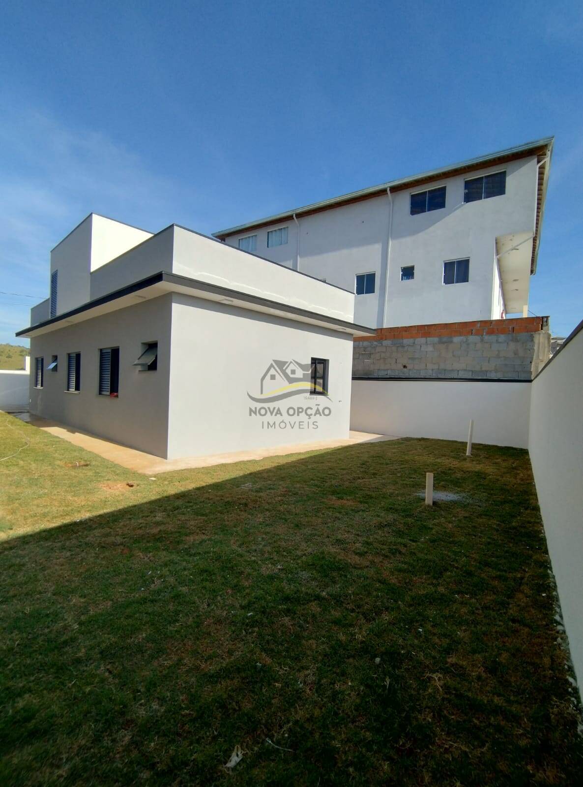 Casa à venda com 3 quartos, 89m² - Foto 7