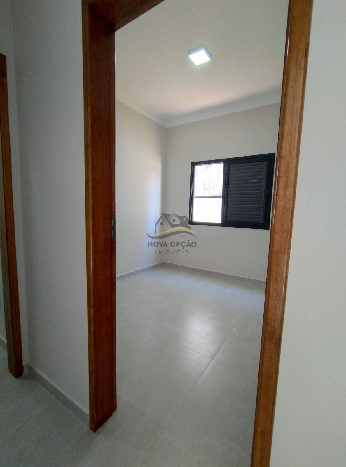 Casa à venda com 3 quartos, 89m² - Foto 11