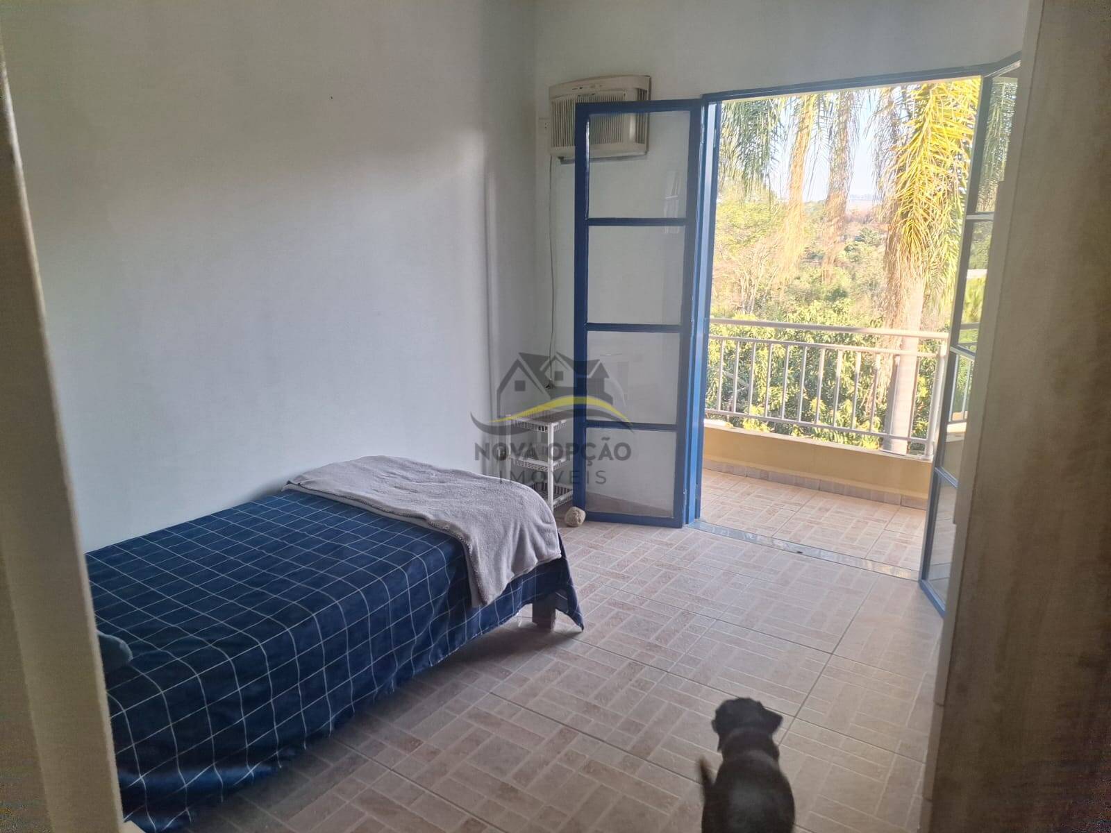 Casa à venda com 3 quartos, 330m² - Foto 17