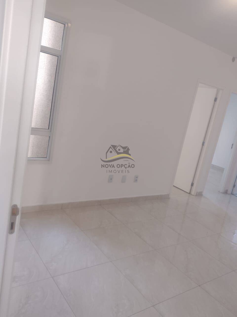 Apartamento à venda com 2 quartos, 45m² - Foto 3