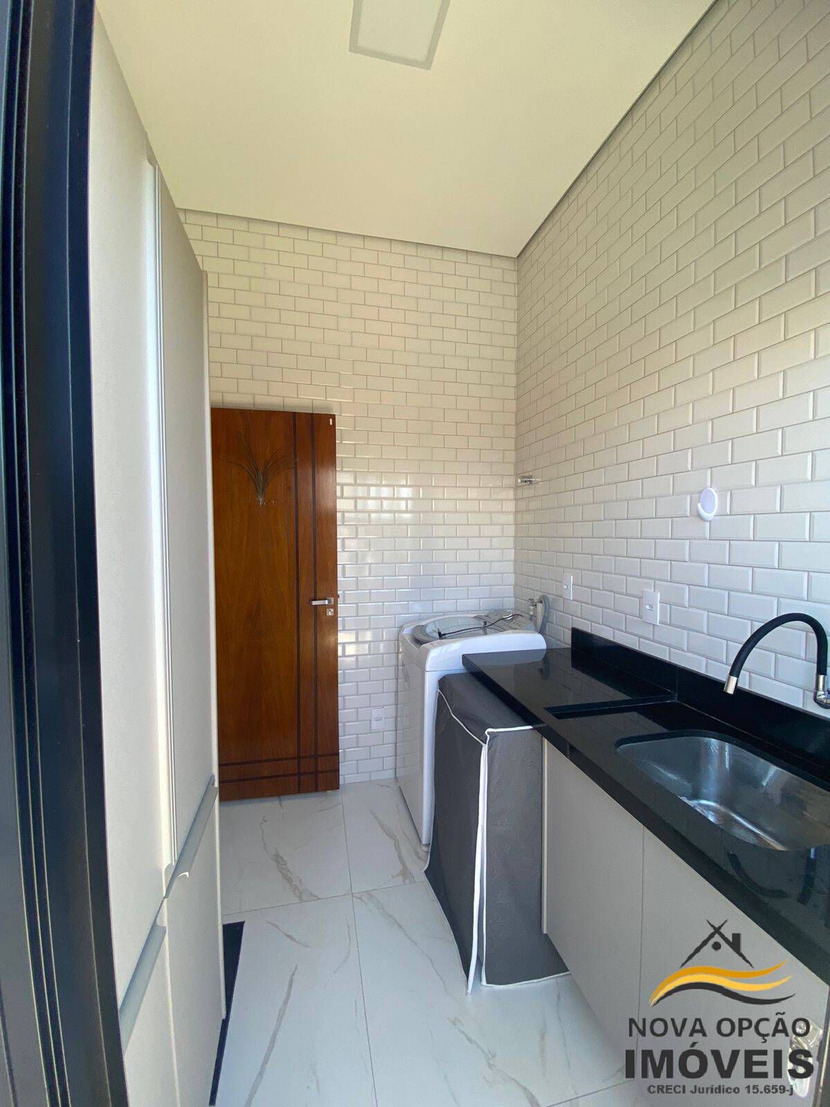 Casa à venda com 4 quartos, 258m² - Foto 12